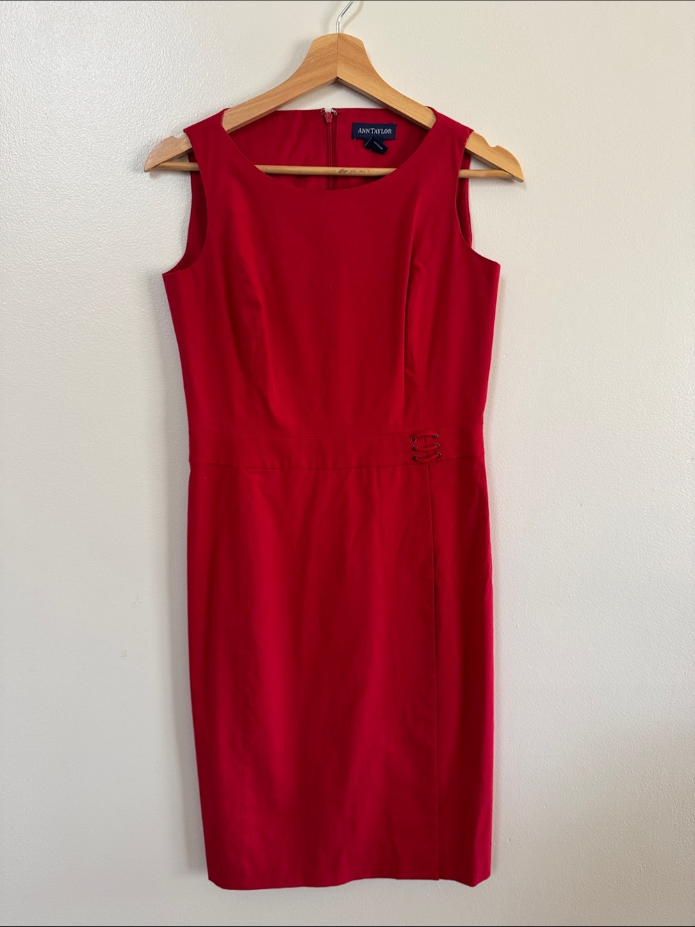 Ann Taylor Red Sleeveless Midi Sheath Dress